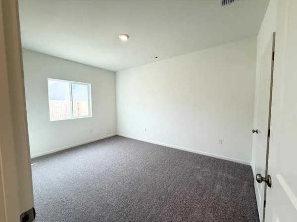 $539,990 | 873 South Philip Avenue, Fowler, CA 93625