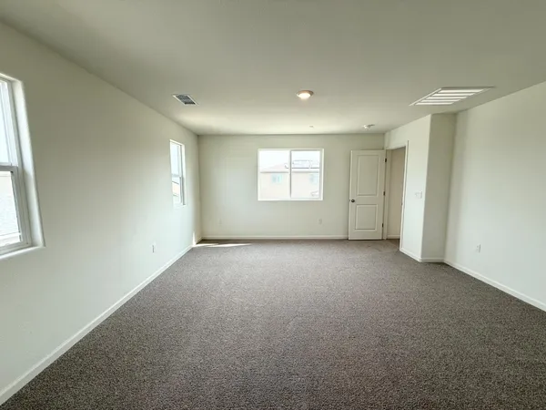 $539,990 | 873 South Philip Avenue, Fowler, CA 93625