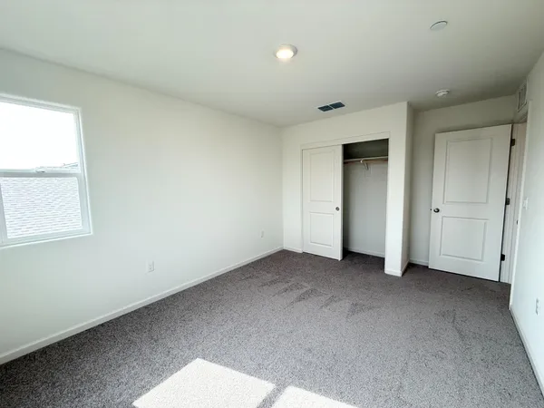 $539,990 | 873 South Philip Avenue, Fowler, CA 93625