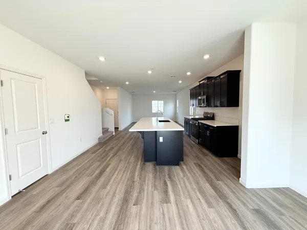 $539,990 | 873 South Philip Avenue, Fowler, CA 93625