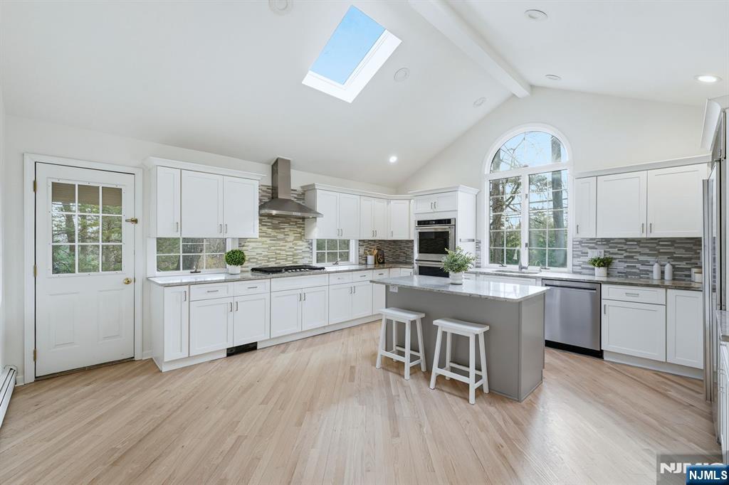 921 Franklin Lake Road Franklin Lakes, NJ 07417 - Photo 15 of 43