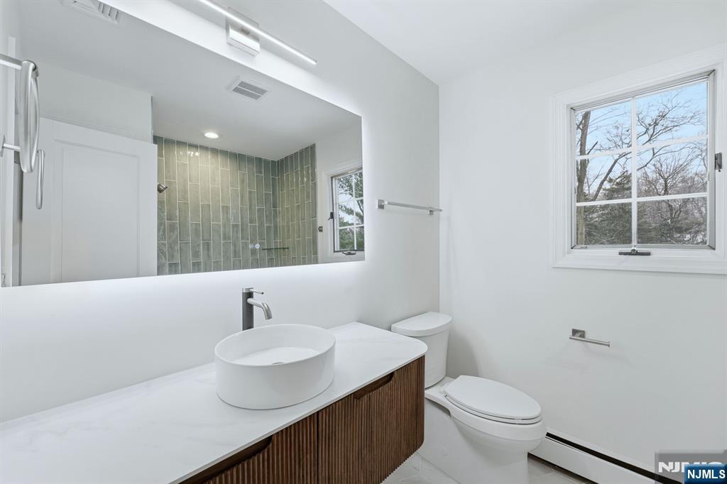 921 Franklin Lake Road Franklin Lakes, NJ 07417 - Photo 18 of 43