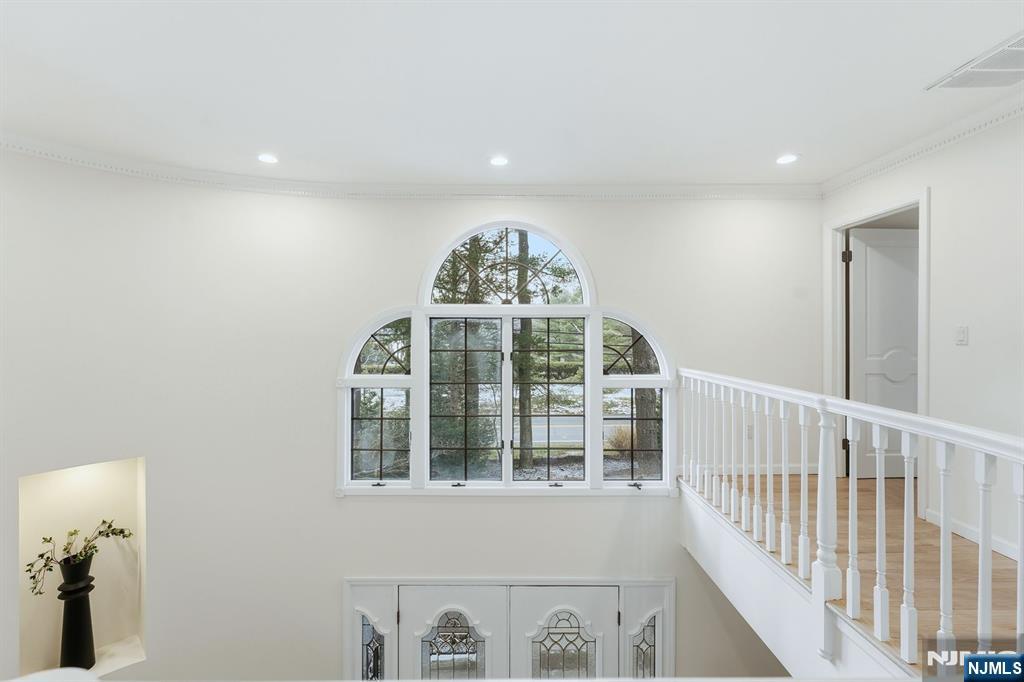 921 Franklin Lake Road Franklin Lakes, NJ 07417 - Photo 24 of 43