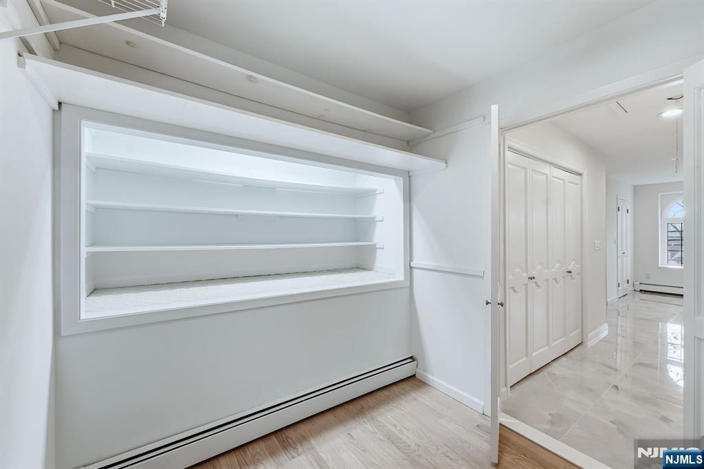 921 Franklin Lake Road Franklin Lakes, NJ 07417 - Photo 28 of 43