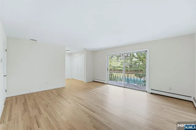 $2,099,000 | 921 Franklin Lake Road, Franklin Lakes, NJ 07417