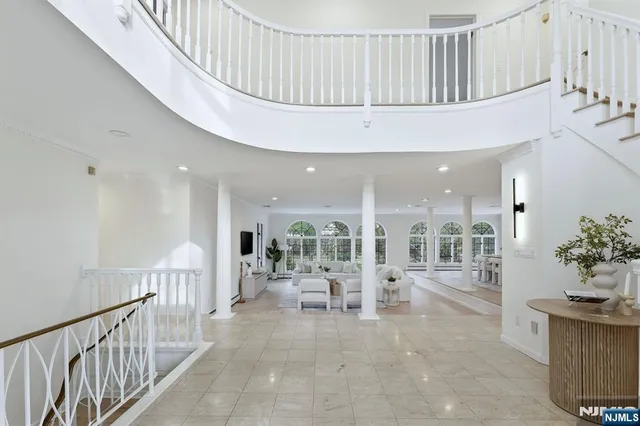 $2,099,000 | 921 Franklin Lake Road, Franklin Lakes, NJ 07417