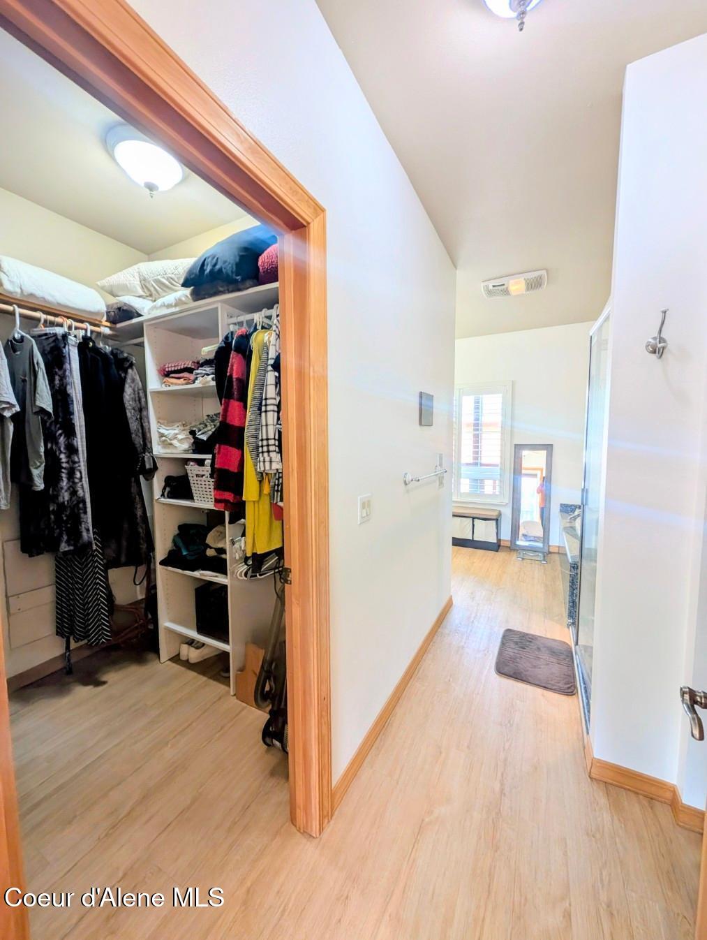 845 Cougar Road Naples, ID 83847 - Photo 26 of 85 Huge closets in all rooms