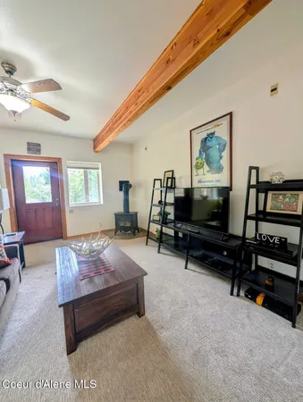 $879,000 | 845 Cougar Road, Naples, ID 83847