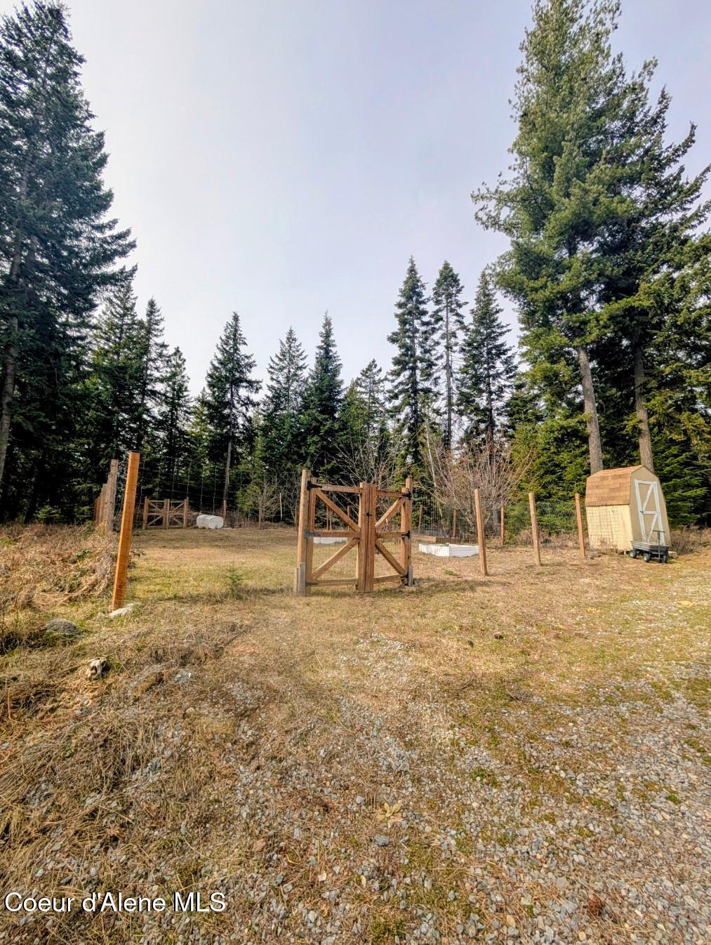 845 Cougar Road Naples, ID 83847 - Photo 72 of 85 1200+ SQ foot garden