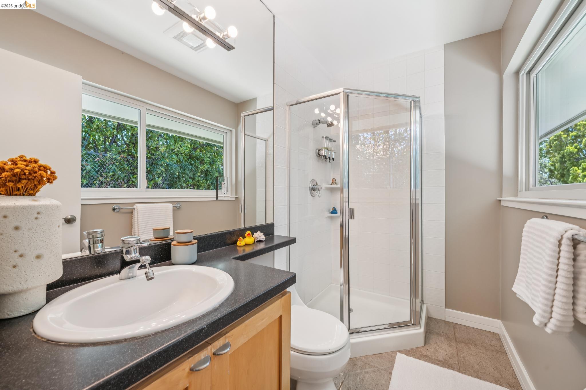 11 Huntleigh Road Piedmont, CA 94611 - Photo 43 of 55