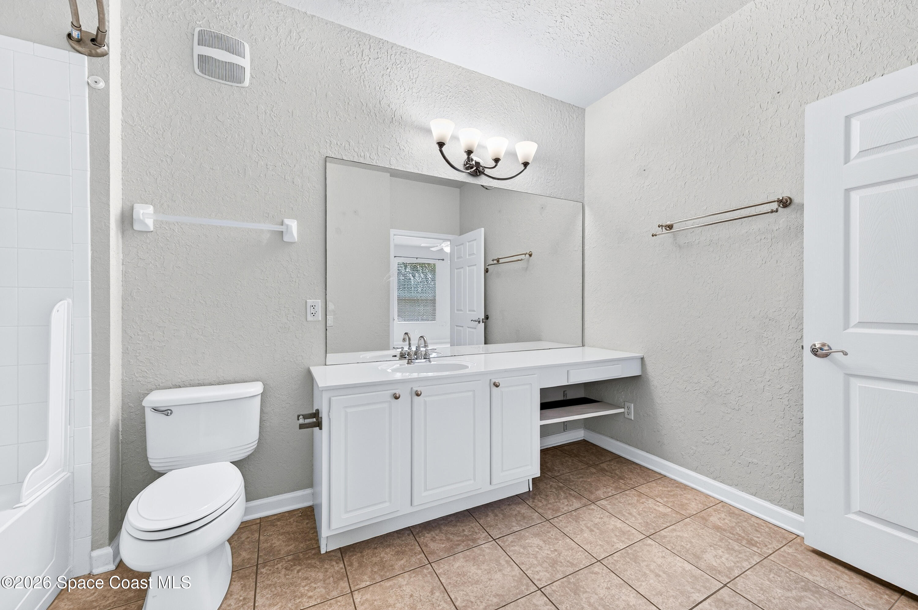 3848 Lexmark Lane, Unit 210 Rockledge, FL 32955 - Photo 28 of 44 2ND Primary/guest bathroom