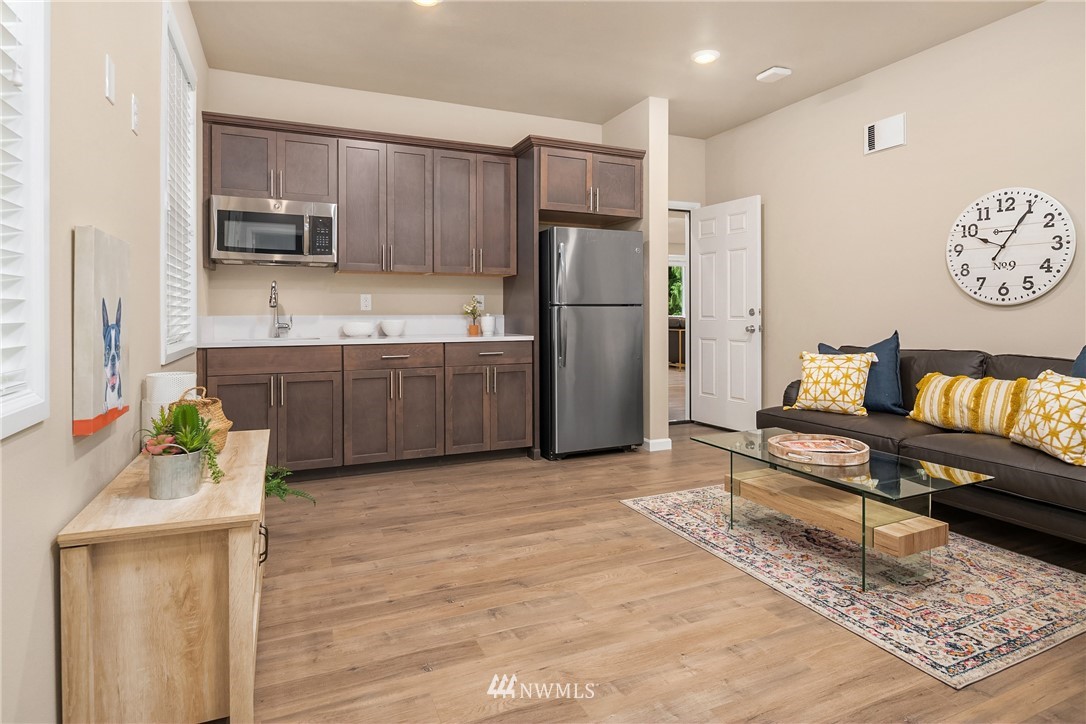 209 178th Street Southeast Bothell, WA 98012 - Photo 12 of 31