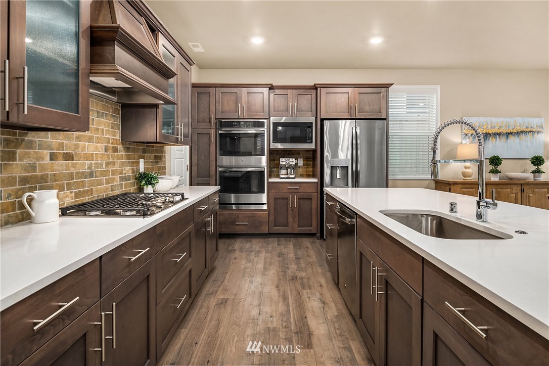 209 178th Street Southeast Bothell, WA 98012 - Photo 6 of 31