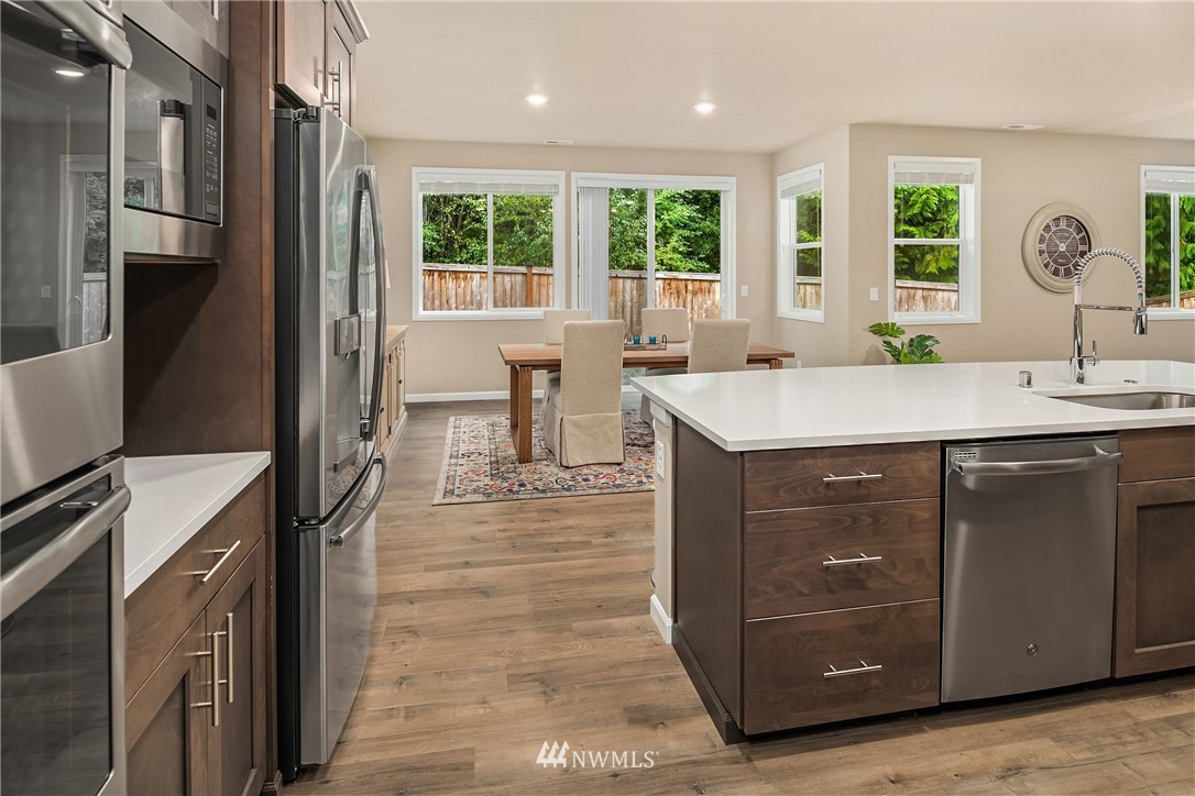 209 178th Street Southeast Bothell, WA 98012 - Photo 7 of 31