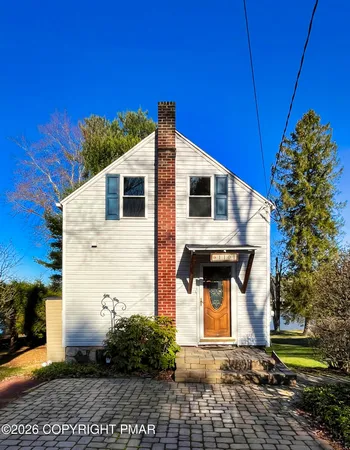 $545,000 | 1101 Lakeview Drive, White Haven, PA 18661
