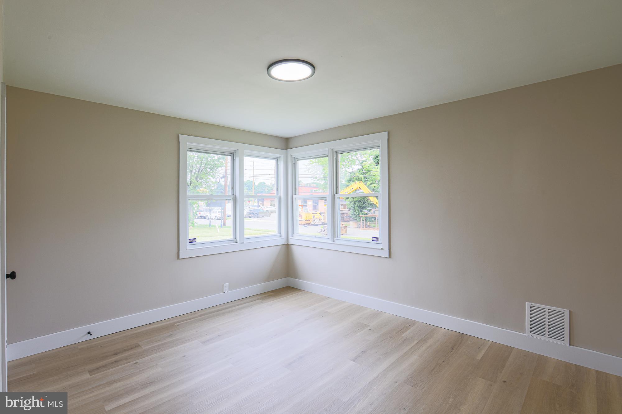 3528 Millvale Road Windsor Mill, MD 21244 - Photo 13 of 35 Spacious Room for Guests