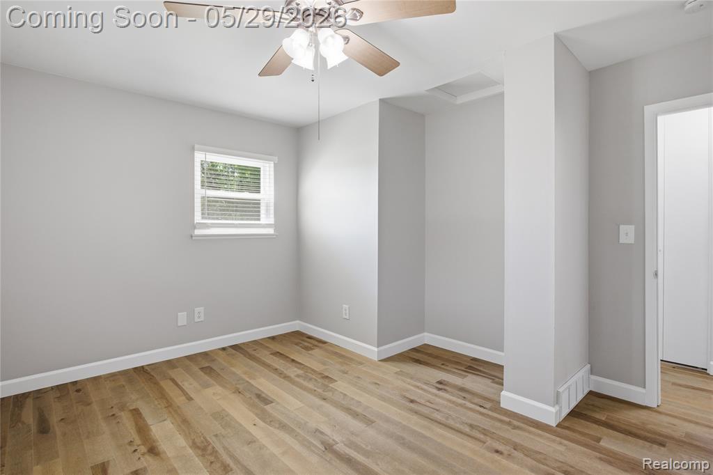 37257 Dundee Street Sterling Heights, MI 48310 - Photo 19 of 47