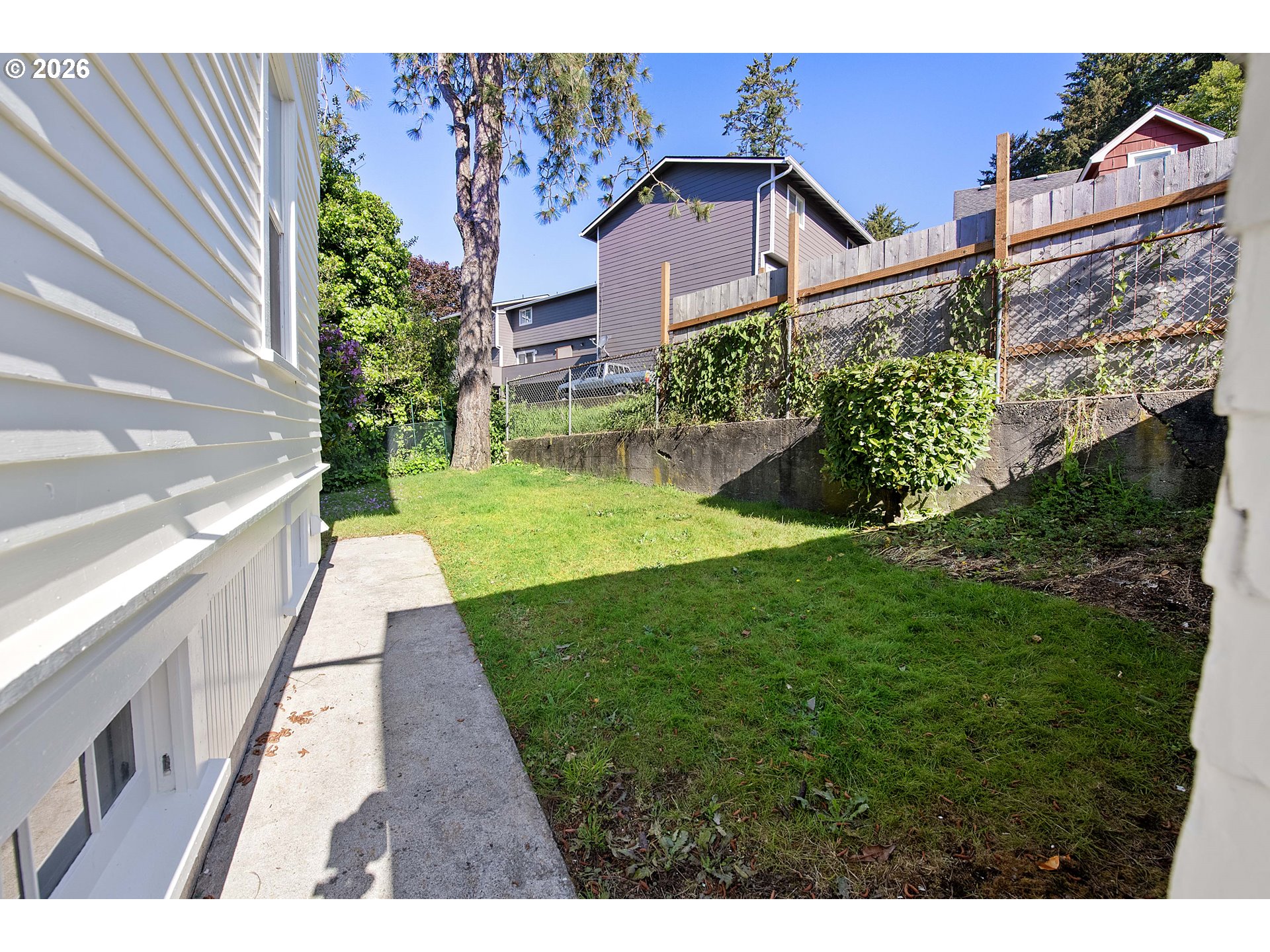 671 Florence Avenue Astoria, OR 97103 - Photo 45 of 48 Backyard