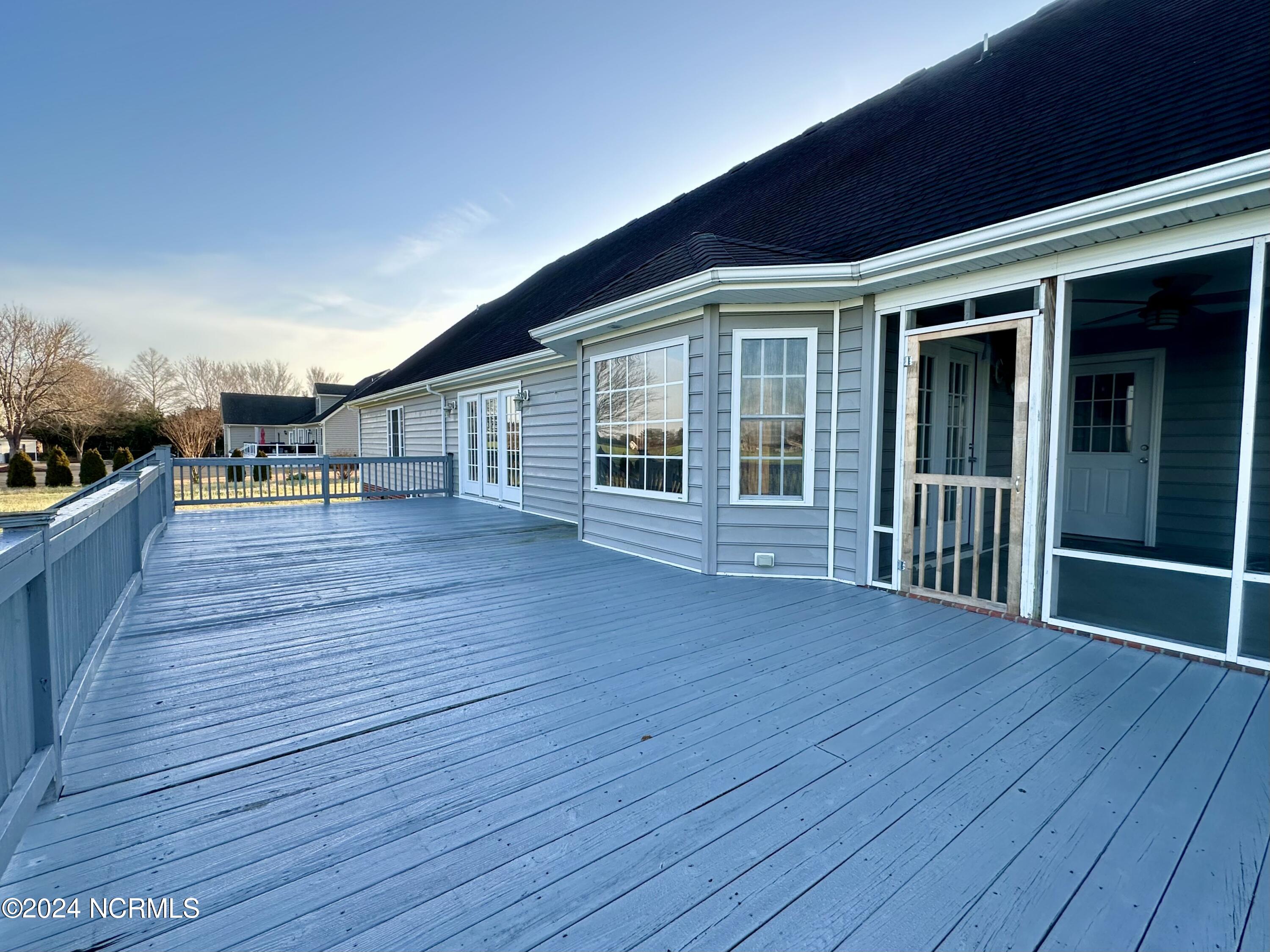 1213 Brickhouse Point Road Elizabeth City, NC 27909 - Photo 37 of 45 Deck-looking into screened in porch