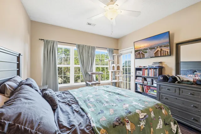 $275,000 | 907 Knoll Shores Court, Unit 203, Murrells Inlet, SC 29576