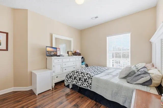 $275,000 | 907 Knoll Shores Court, Unit 203, Murrells Inlet, SC 29576