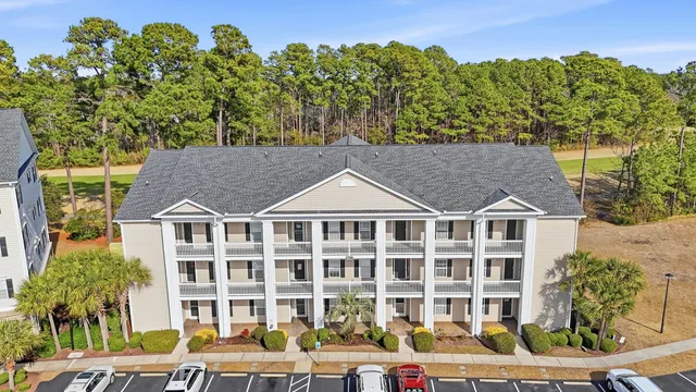 $275,000 | 907 Knoll Shores Court, Unit 203, Murrells Inlet, SC 29576