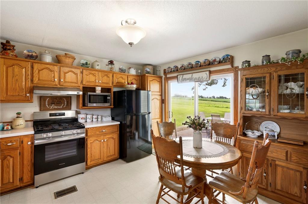 12189 119th Road Sweet Springs, MO 65351 - Photo 16 of 40