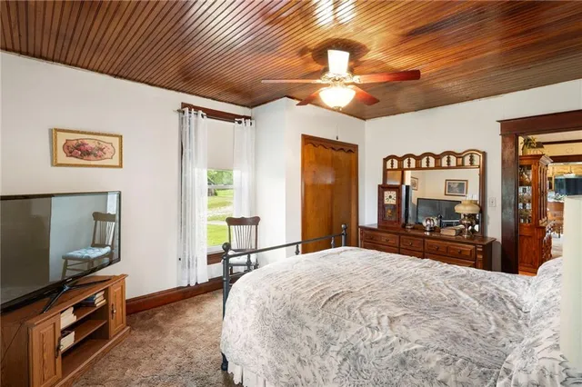 $335,000 | 12189 119th Road, Sweet Springs, MO 65351