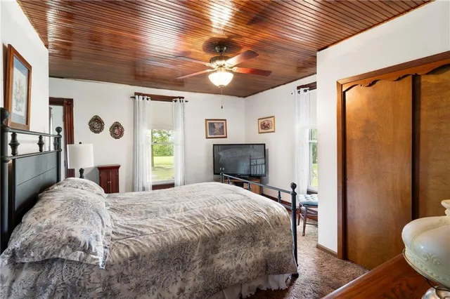 $335,000 | 12189 119th Road, Sweet Springs, MO 65351