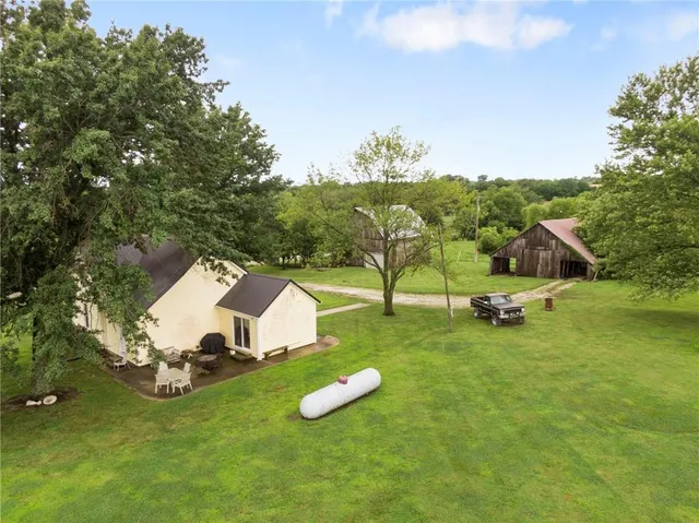 $335,000 | 12189 119th Road, Sweet Springs, MO 65351