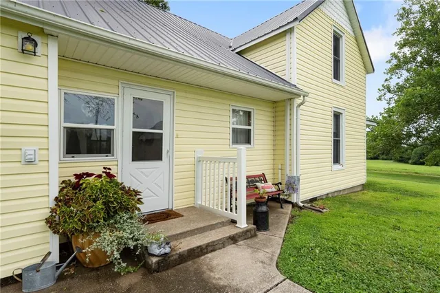 $335,000 | 12189 119th Road, Sweet Springs, MO 65351