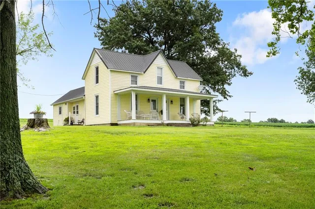 $335,000 | 12189 119th Road, Sweet Springs, MO 65351