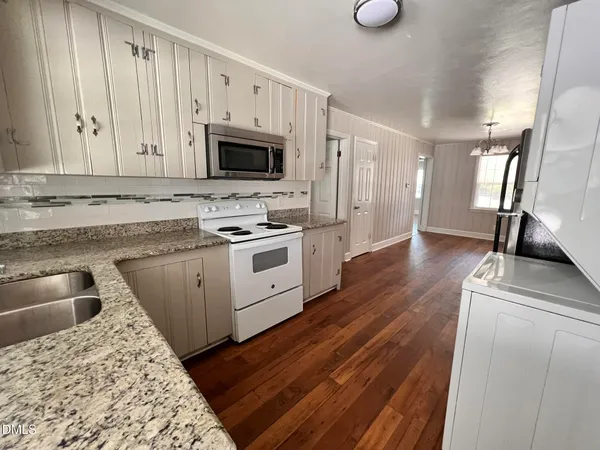 $1,400 | 807 North Ellis Avenue, Dunn, NC 28334