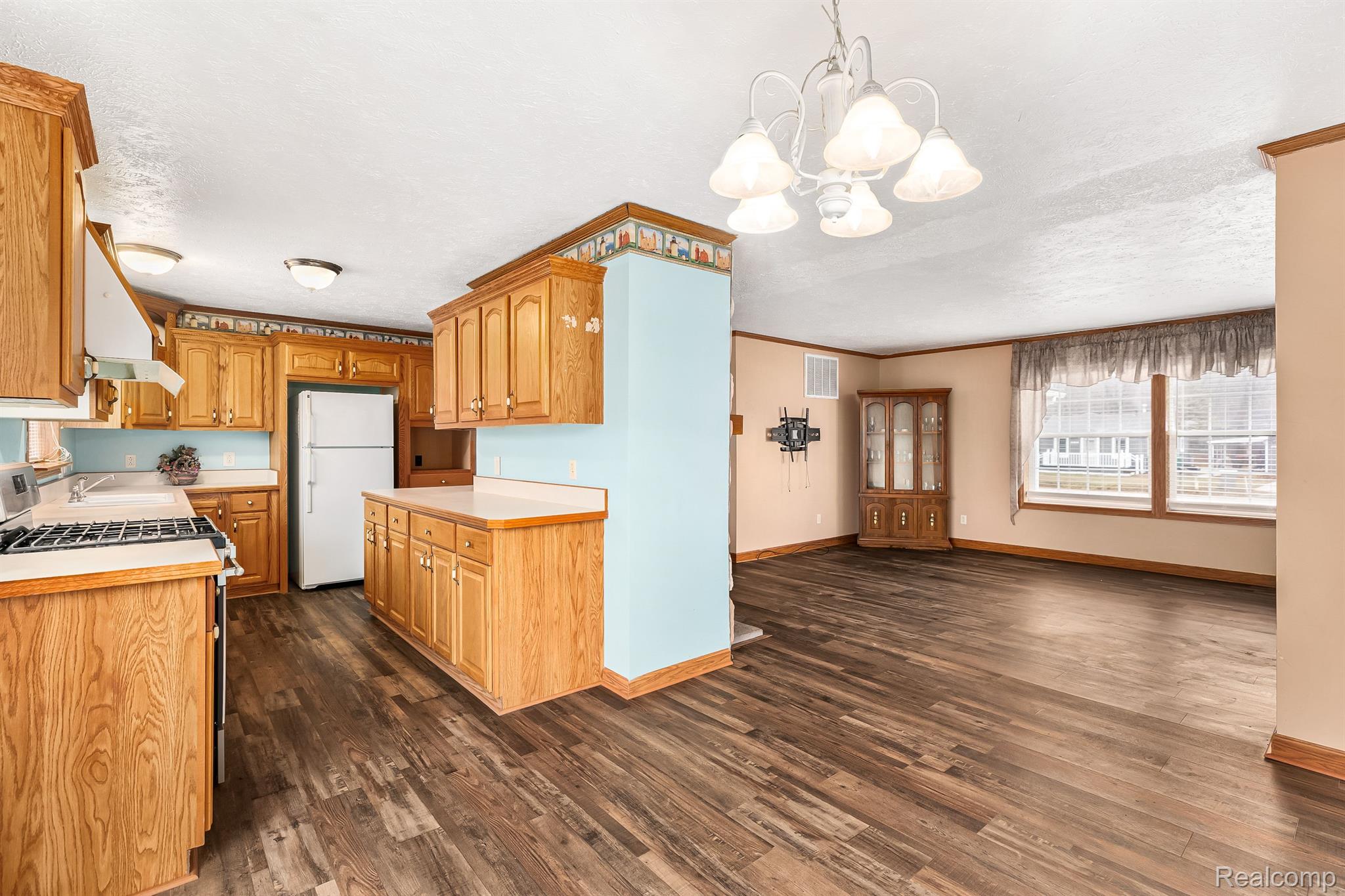 21824 Springhill Street Romulus, MI 48174 - Photo 6 of 23 Gallery Image 6