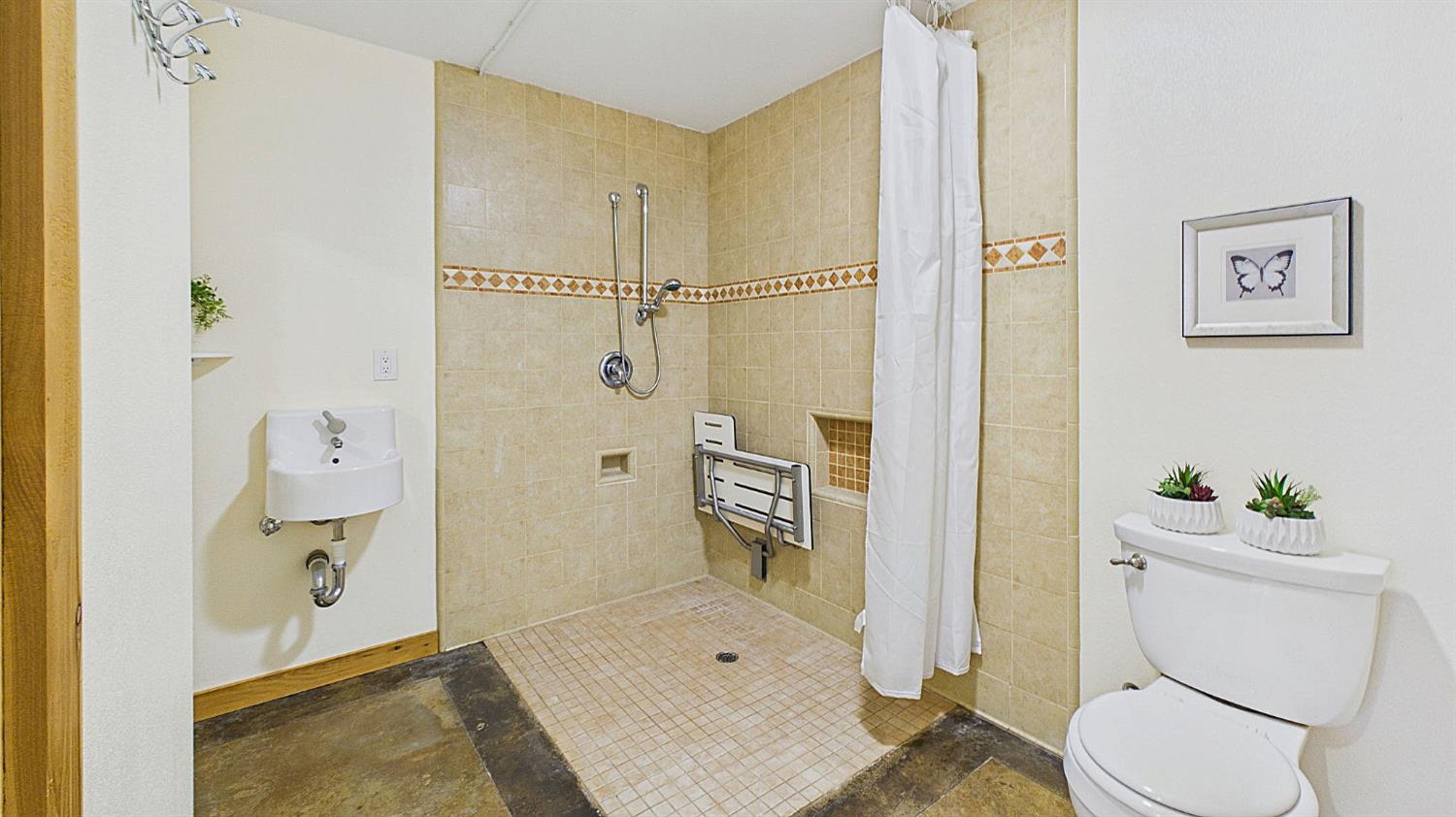 1404 Karock Road Dorrington, CA 95223 - Photo 15 of 45 Gallery Image 15