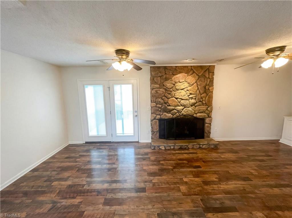 2202 Huntington Road, Unit F1 Burlington, NC 27215 - Photo 2 of 19