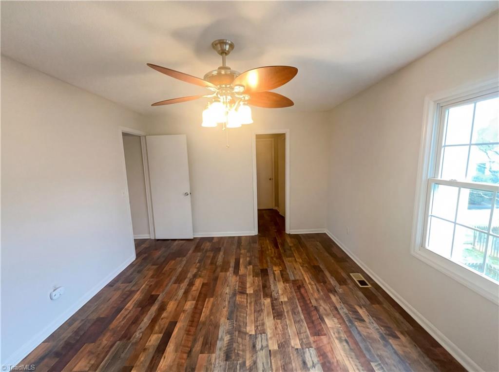 2202 Huntington Road, Unit F1 Burlington, NC 27215 - Photo 5 of 19