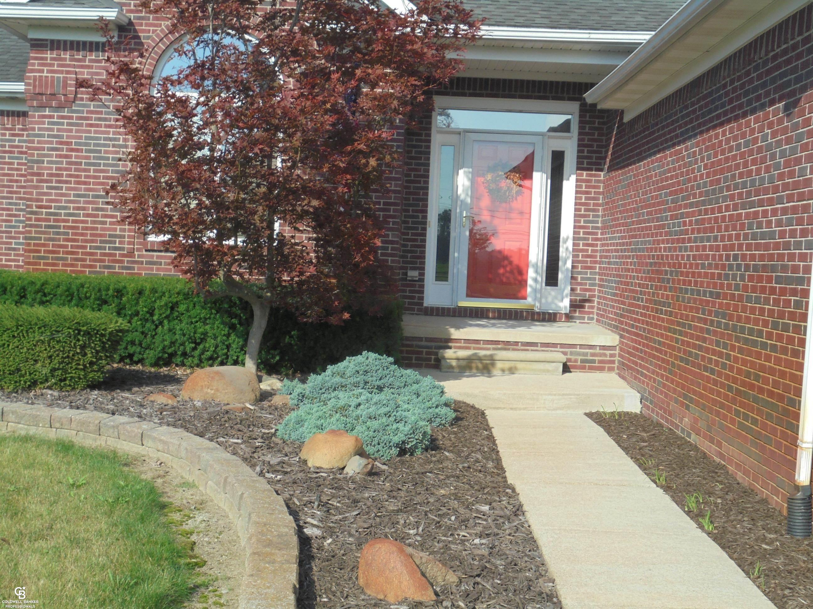 79223 Capac Road Armada, MI 48005 - Photo 3 of 58 Gallery Image 3