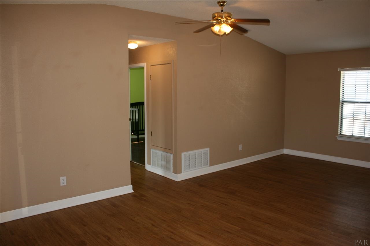 6110 Carr Road Milton, FL 32583 - Photo 15 of 36 Gallery Image 15