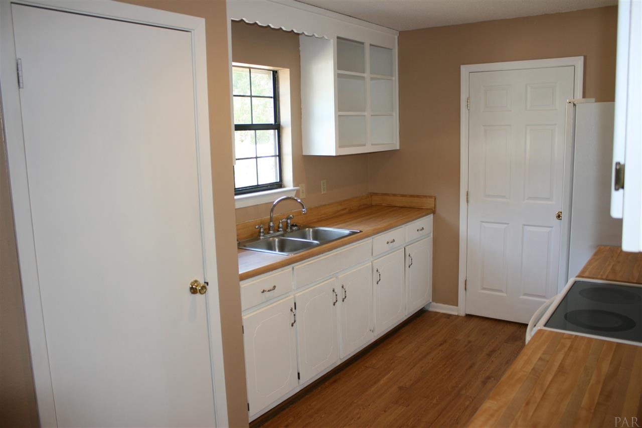 6110 Carr Road Milton, FL 32583 - Photo 24 of 36 Gallery Image 24