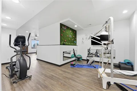 $725,000 | 4502 Northwest 70 Terrace, Kansas City, MO 64151