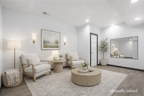 $725,000 | 4502 Northwest 70 Terrace, Kansas City, MO 64151