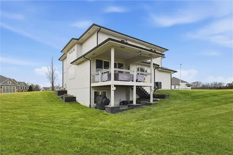 $725,000 | 4502 Northwest 70 Terrace, Kansas City, MO 64151