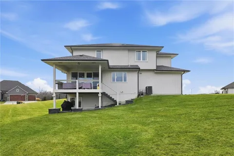 $725,000 | 4502 Northwest 70 Terrace, Kansas City, MO 64151