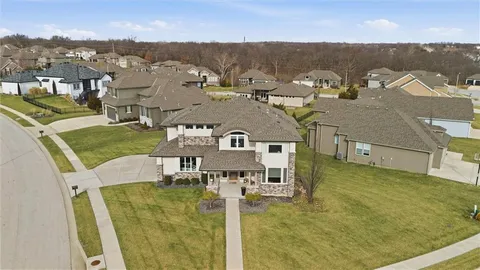 $725,000 | 4502 Northwest 70 Terrace, Kansas City, MO 64151