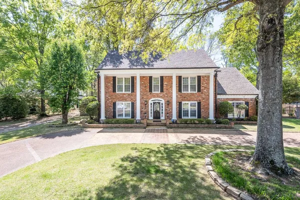 $799,000 | 9443 Dogwood Estates Drive, Germantown, TN 38139