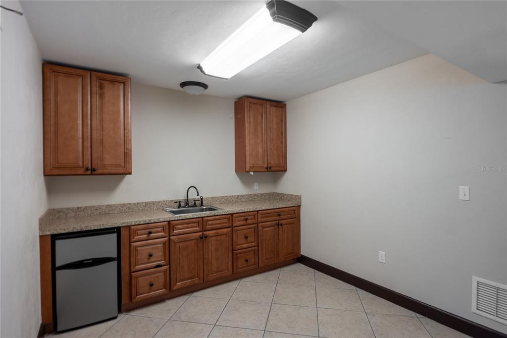 507 Northwest 39th Road, Unit 114 Gainesville, FL 32607 - Photo 37 of 41
