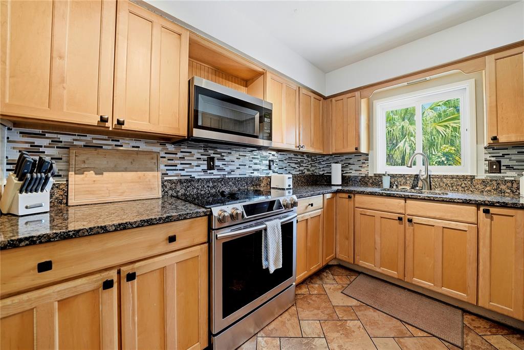 955 Indian Rocks Road Largo, FL 33770 - Photo 15 of 40
