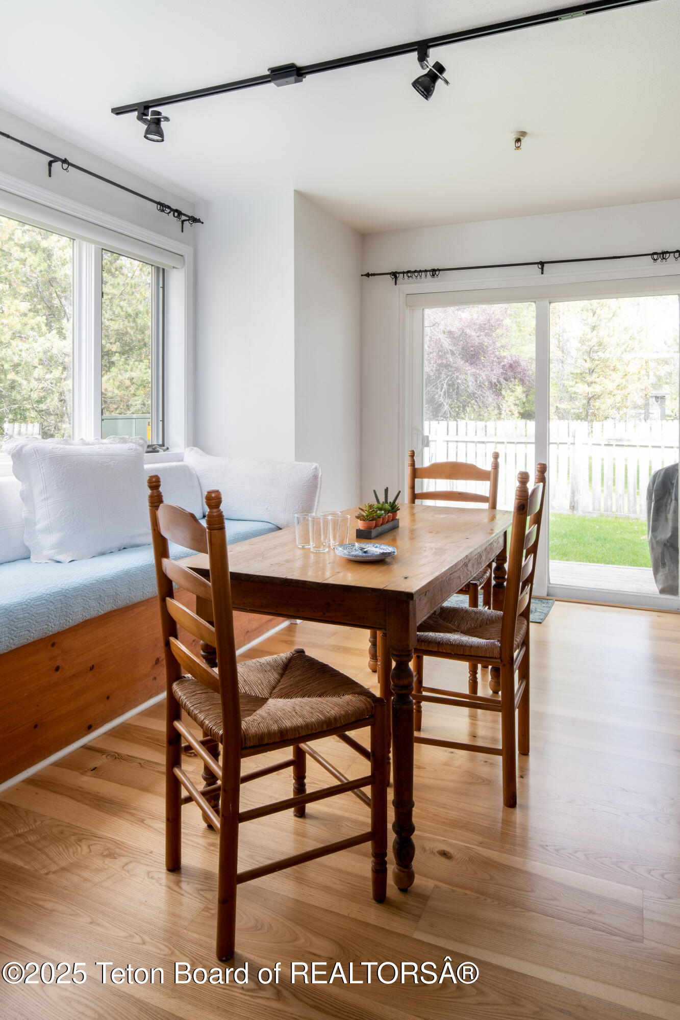 3946 South Lake Creek Drive, Unit 111 Wilson, WY 83014 - Photo 12 of 14 OutpostMedia_20210920_web-7