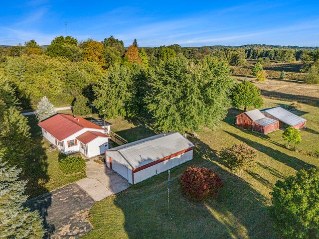 $235,000 | 8615 West 1 Mile Road, Hesperia, MI 49421